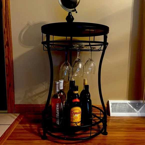 Wine rack - Picture 1 of 1